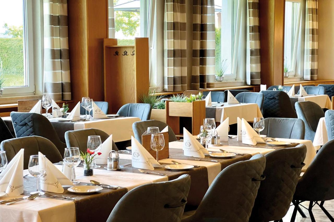 Hotel Pachernighof Velden am Woerthersee Exterior photo