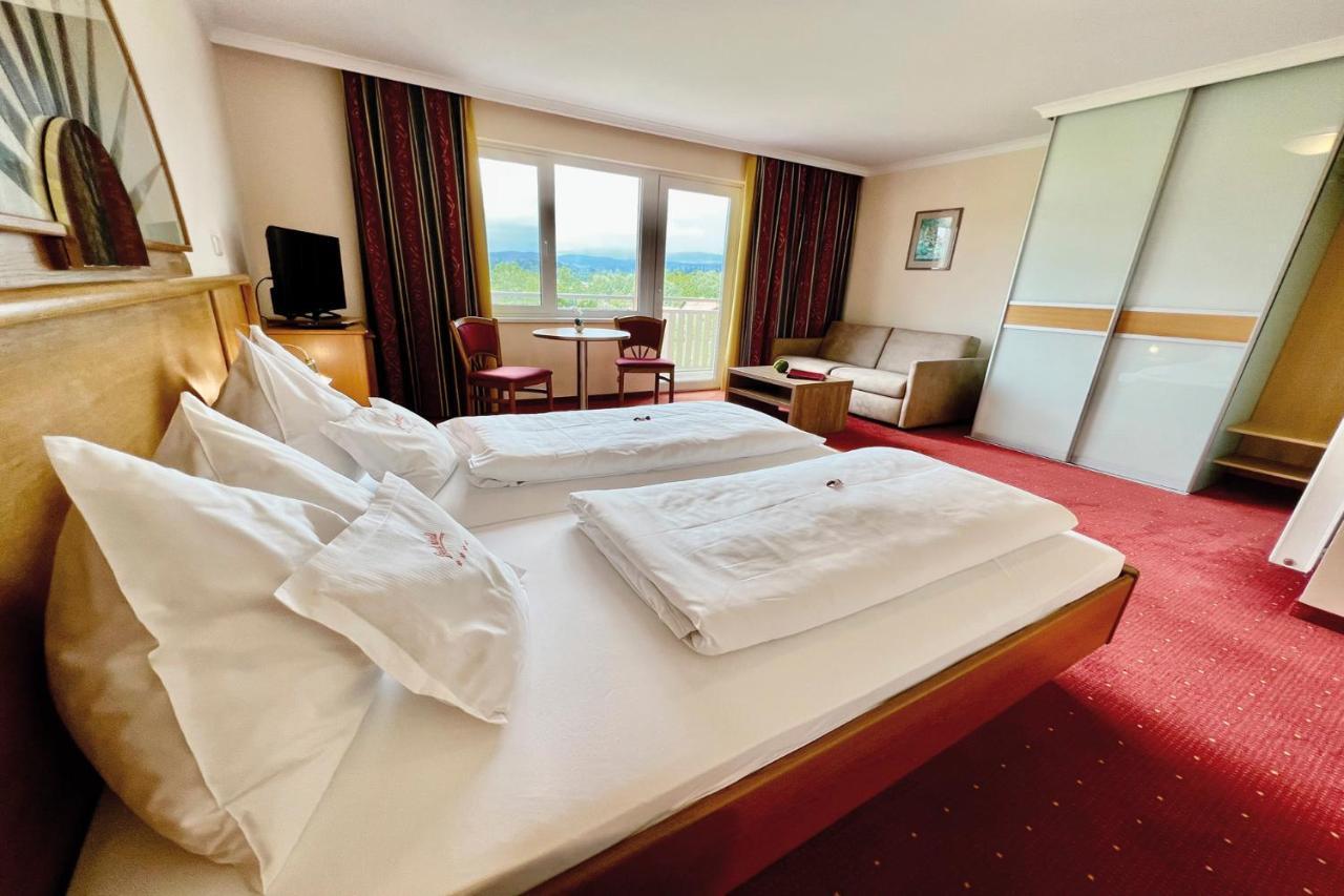 Hotel Pachernighof Velden am Woerthersee Exterior photo